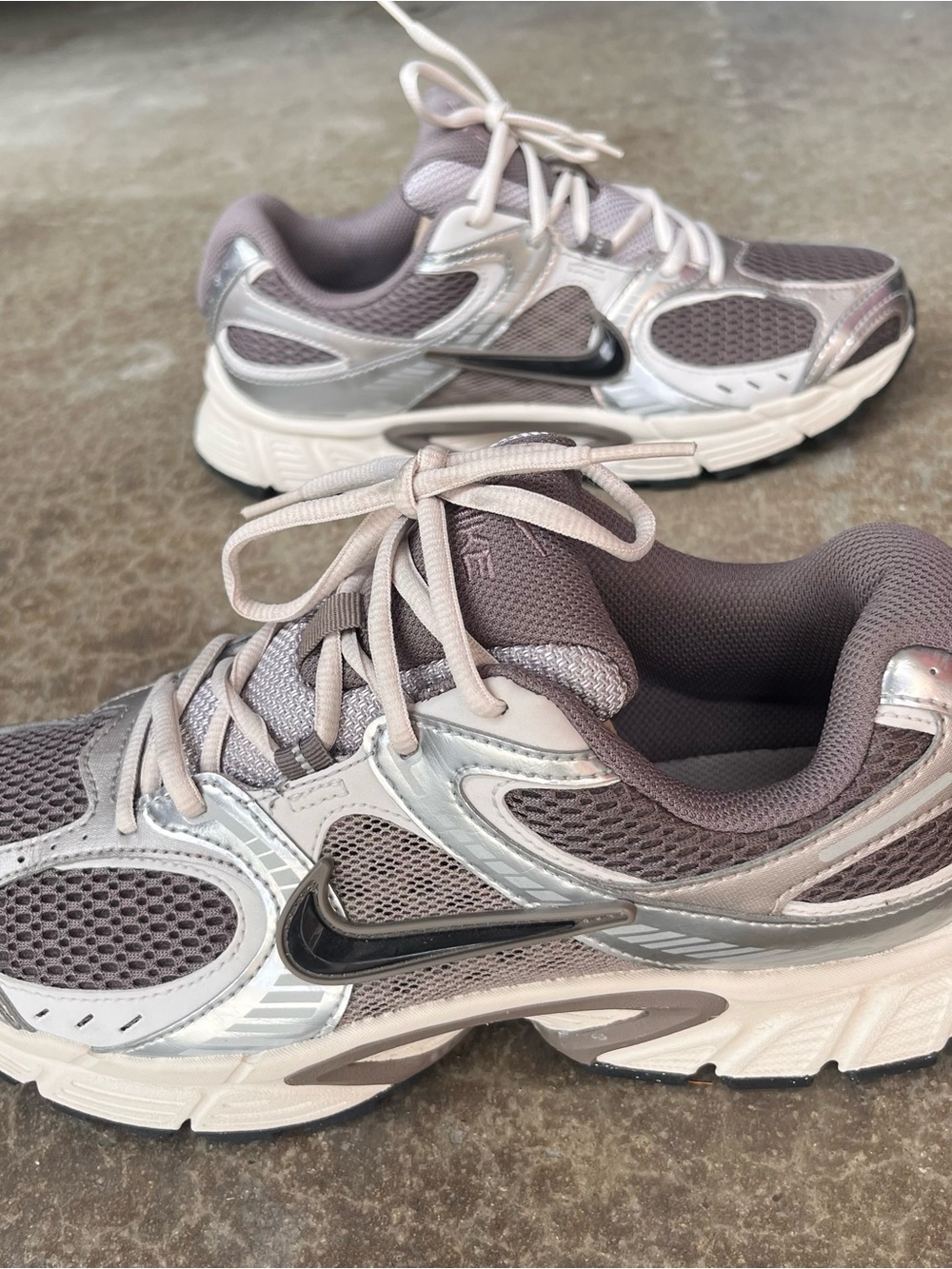 Nike V5 RNR women running shoes
